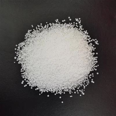 Poľnohospodárske močovinové hnojivo